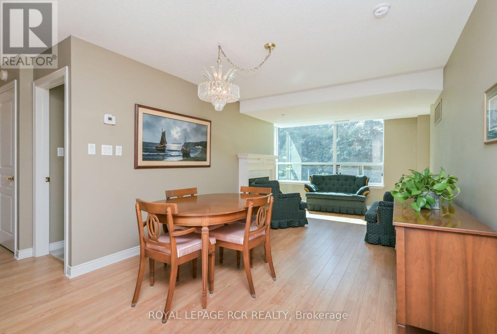 214 - 4 Briar Hill Heights, New Tecumseth, Ontario  L9R 1Z7 - Photo 13 - N12377395