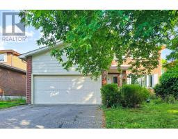 287 MANCHESTER DRIVE, Newmarket, Ontario
