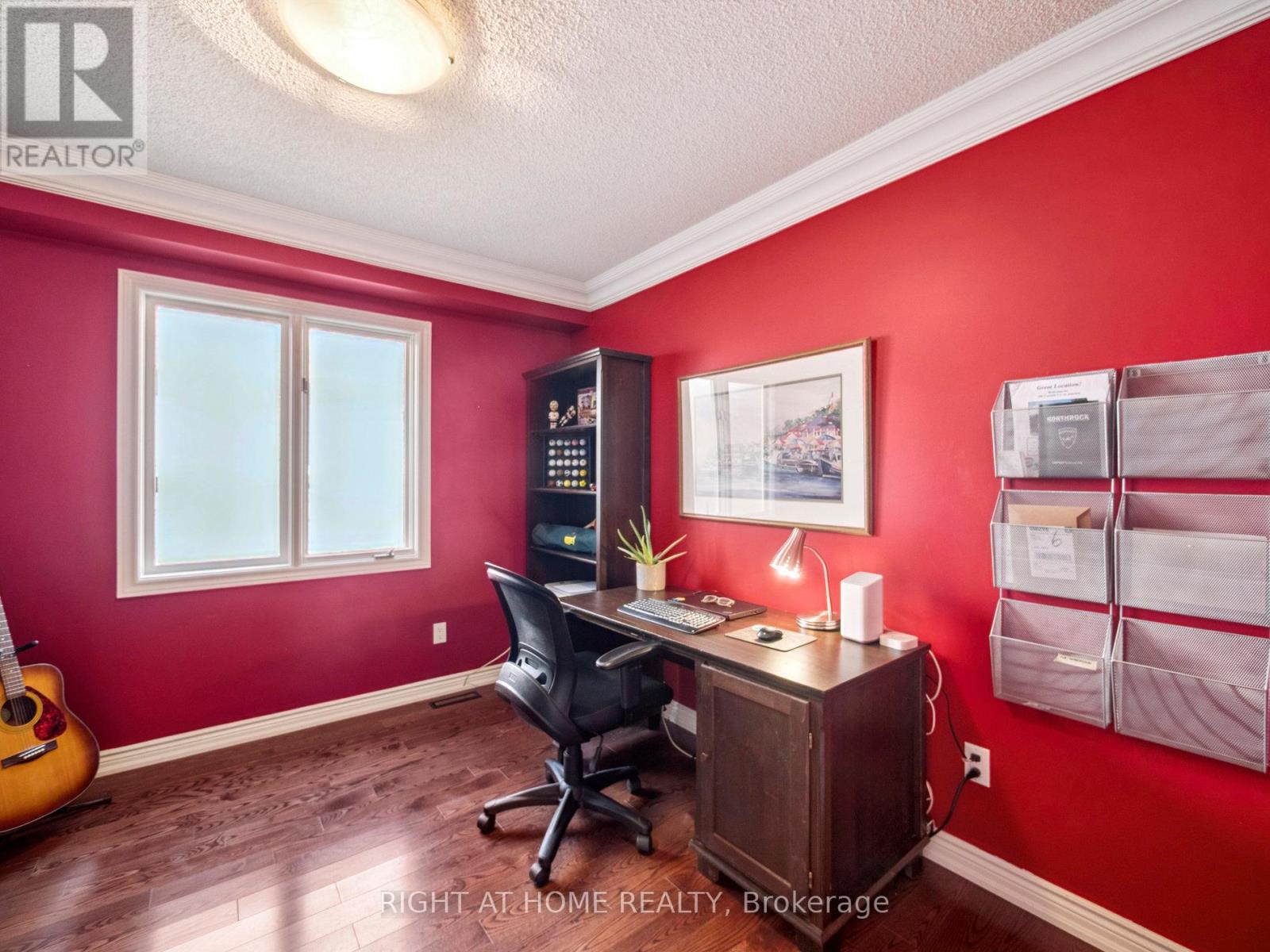 100 Carlyle Crescent, Aurora, Ontario  L4G 6P7 - Photo 18 - N12377533