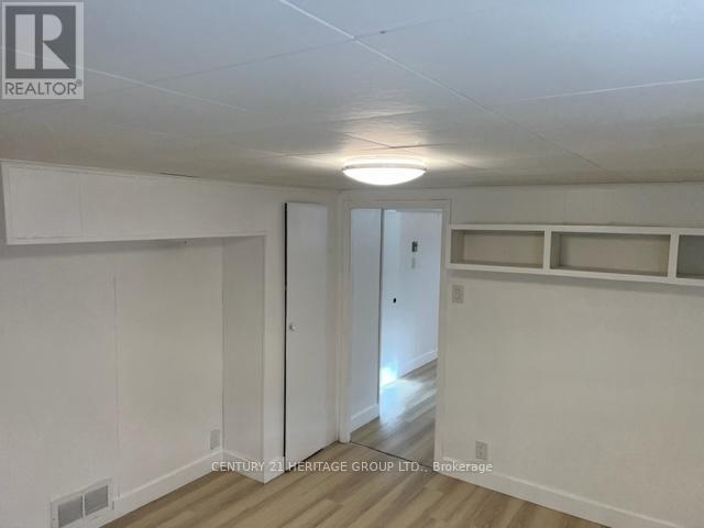 35 Argyle Avenue, Orillia, Ontario  L3V 2V5 - Photo 31 - S12377364