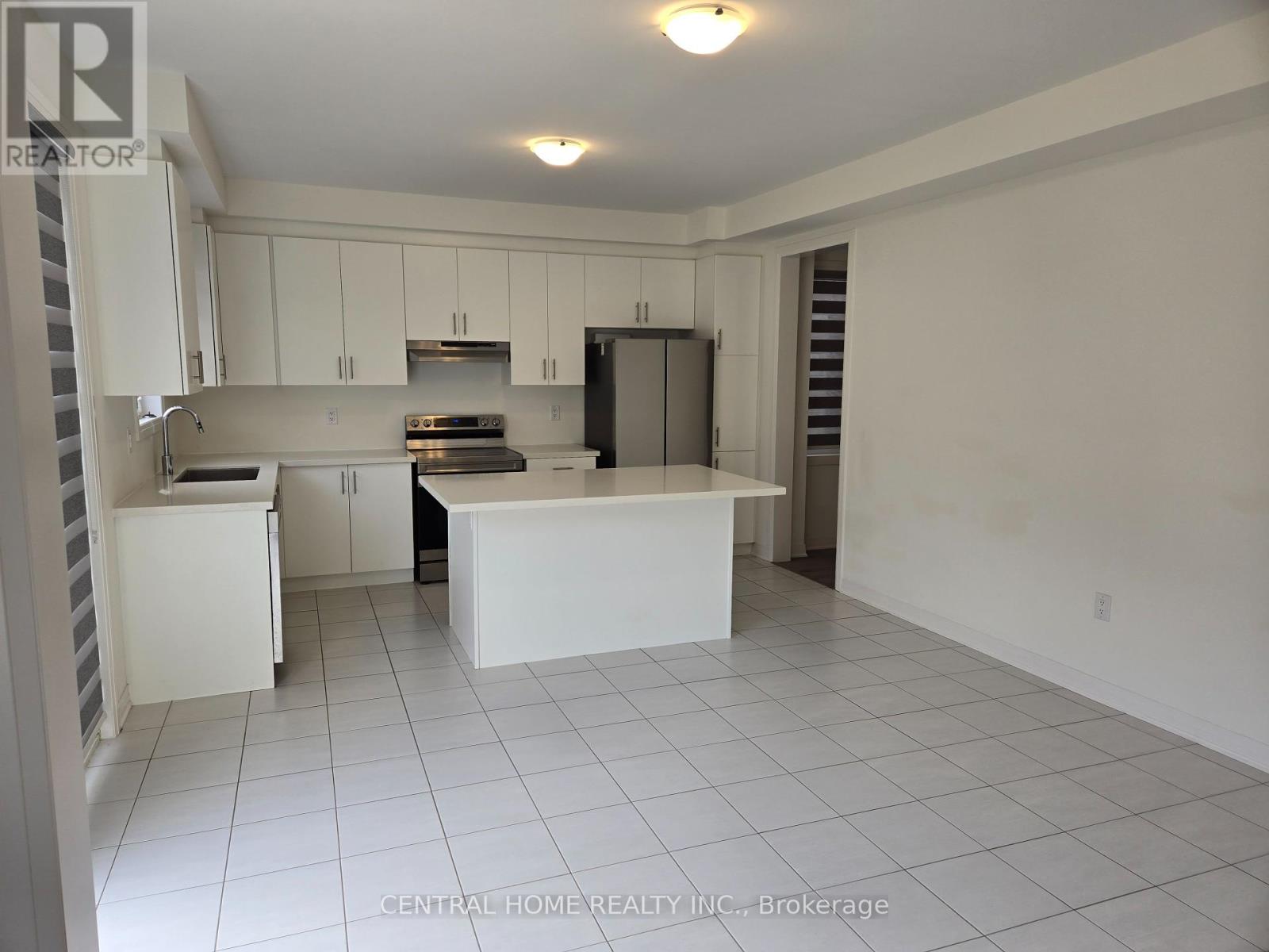 46 Copperhill Heights, Barrie, Ontario  L9S 2Z4 - Photo 4 - S12377449