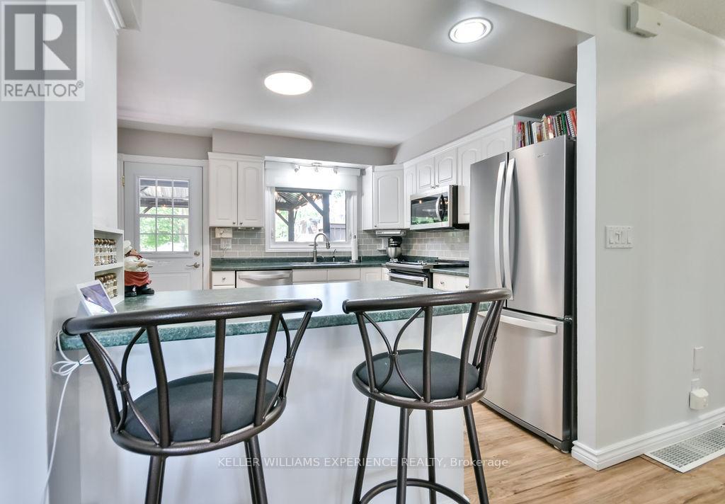 80 Cundles Road E, Barrie, Ontario  L4M 2Z7 - Photo 13 - S12377542
