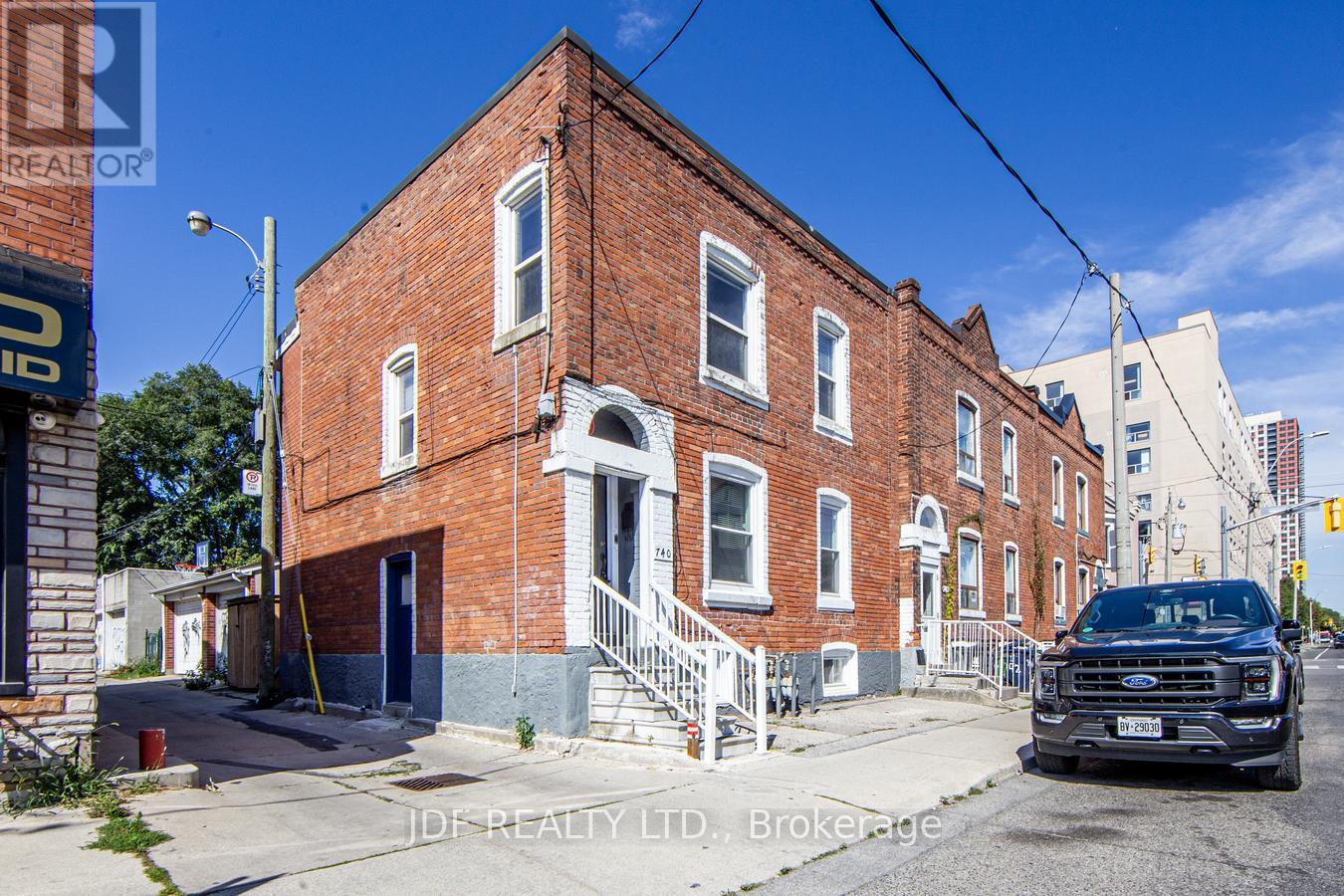 Property at 740 LANSDOWNE AVENUE image 1