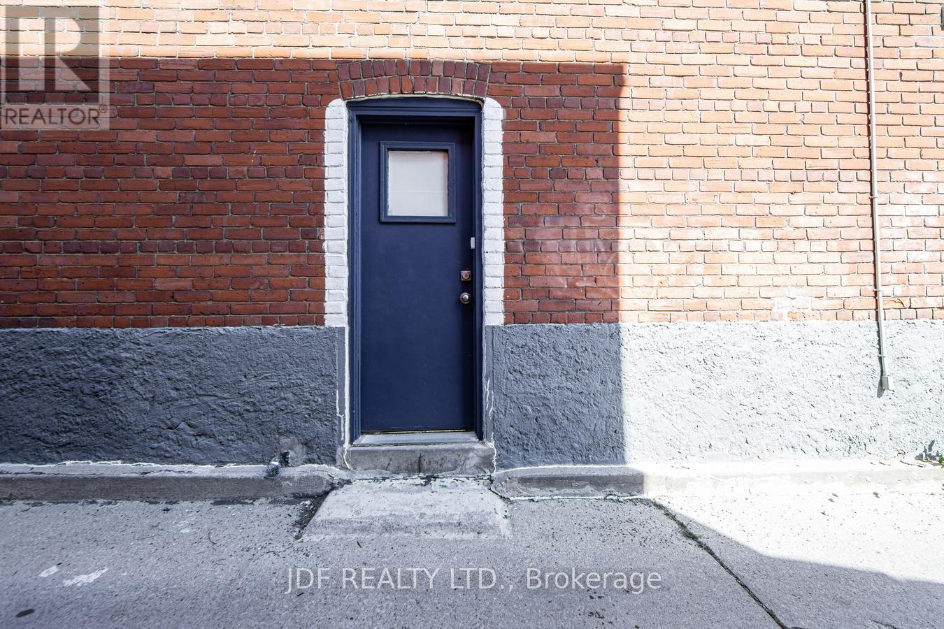 740 Lansdowne Avenue, Toronto (Dovercourt-Wallace Emerson-Junction), Ontario  M6H 3Y8 - Photo 30 - W12377335