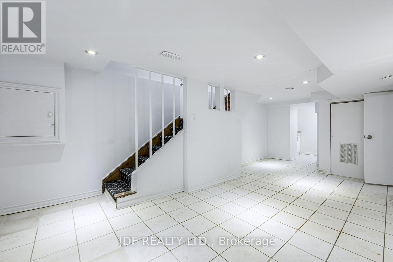 740 Lansdowne Avenue, Toronto (Dovercourt-Wallace Emerson-Junction), Ontario  M6H 3Y8 - Photo 32 - W12377335