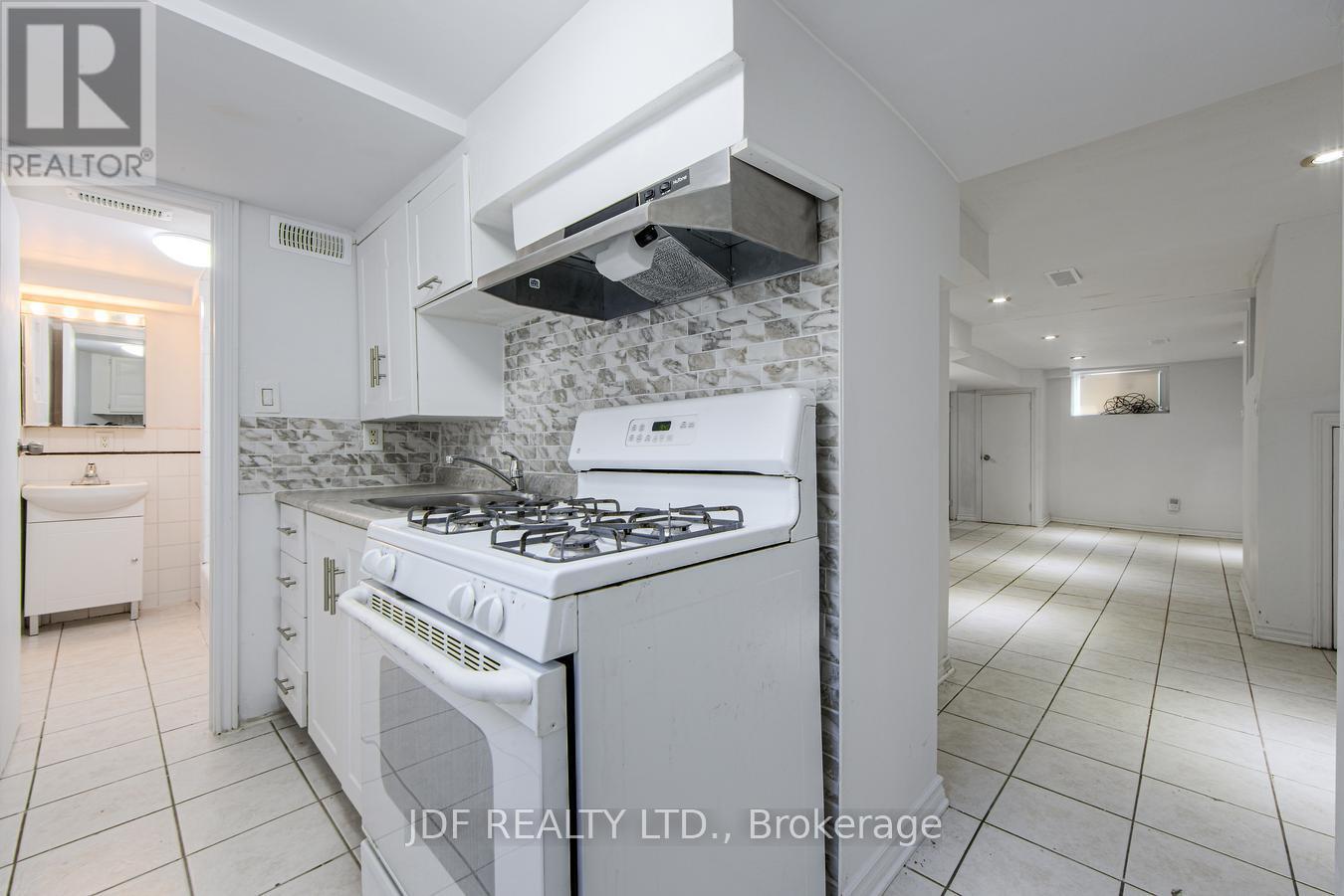 740 Lansdowne Avenue, Toronto (Dovercourt-Wallace Emerson-Junction), Ontario  M6H 3Y8 - Photo 39 - W12377335