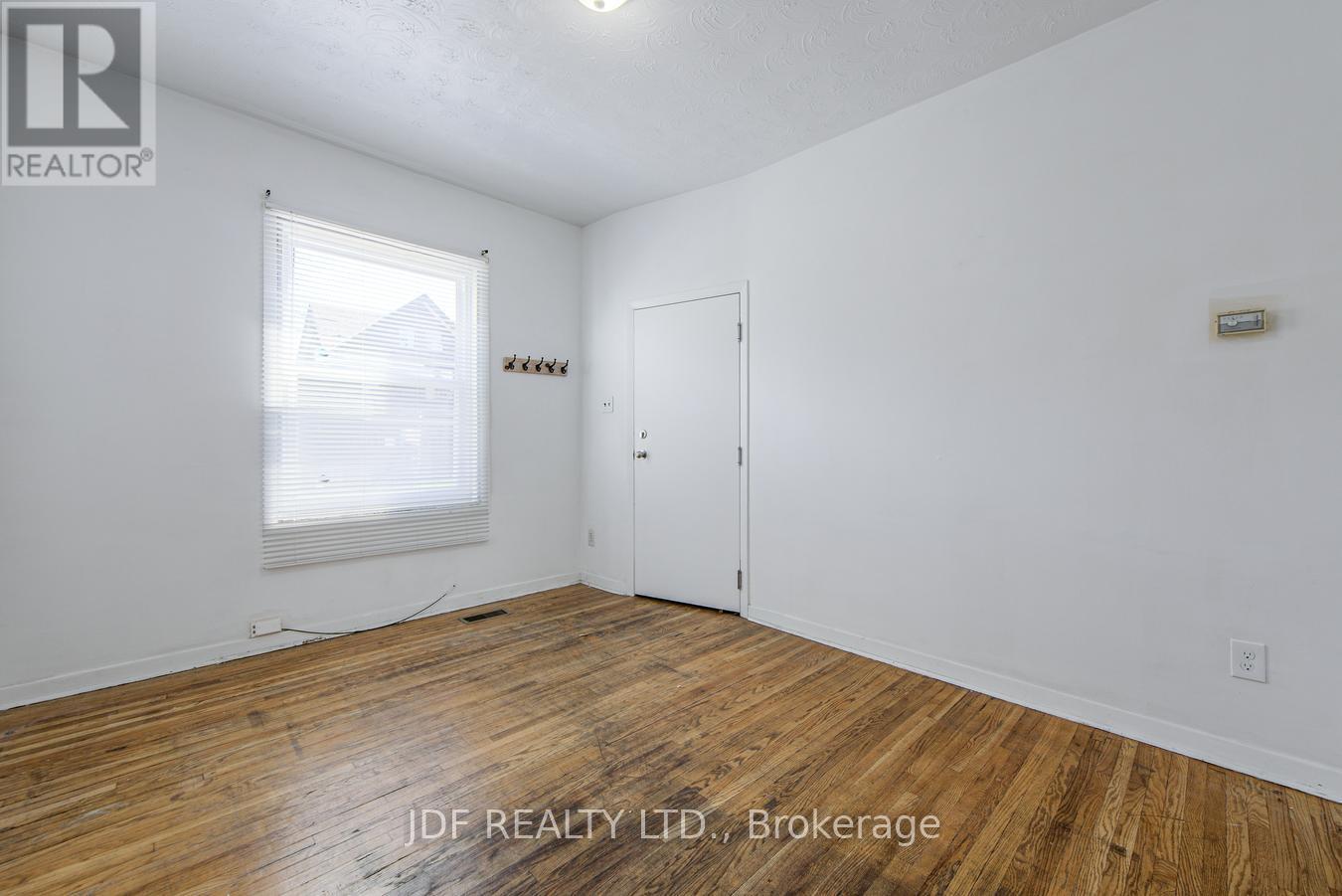 740 Lansdowne Avenue, Toronto (Dovercourt-Wallace Emerson-Junction), Ontario  M6H 3Y8 - Photo 8 - W12377335