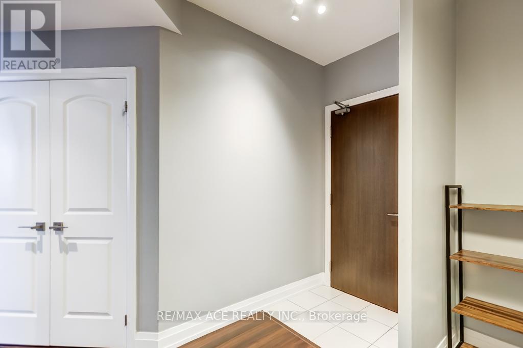 Property at 315 - 1060 SHEPPARD AVENUE W image 4