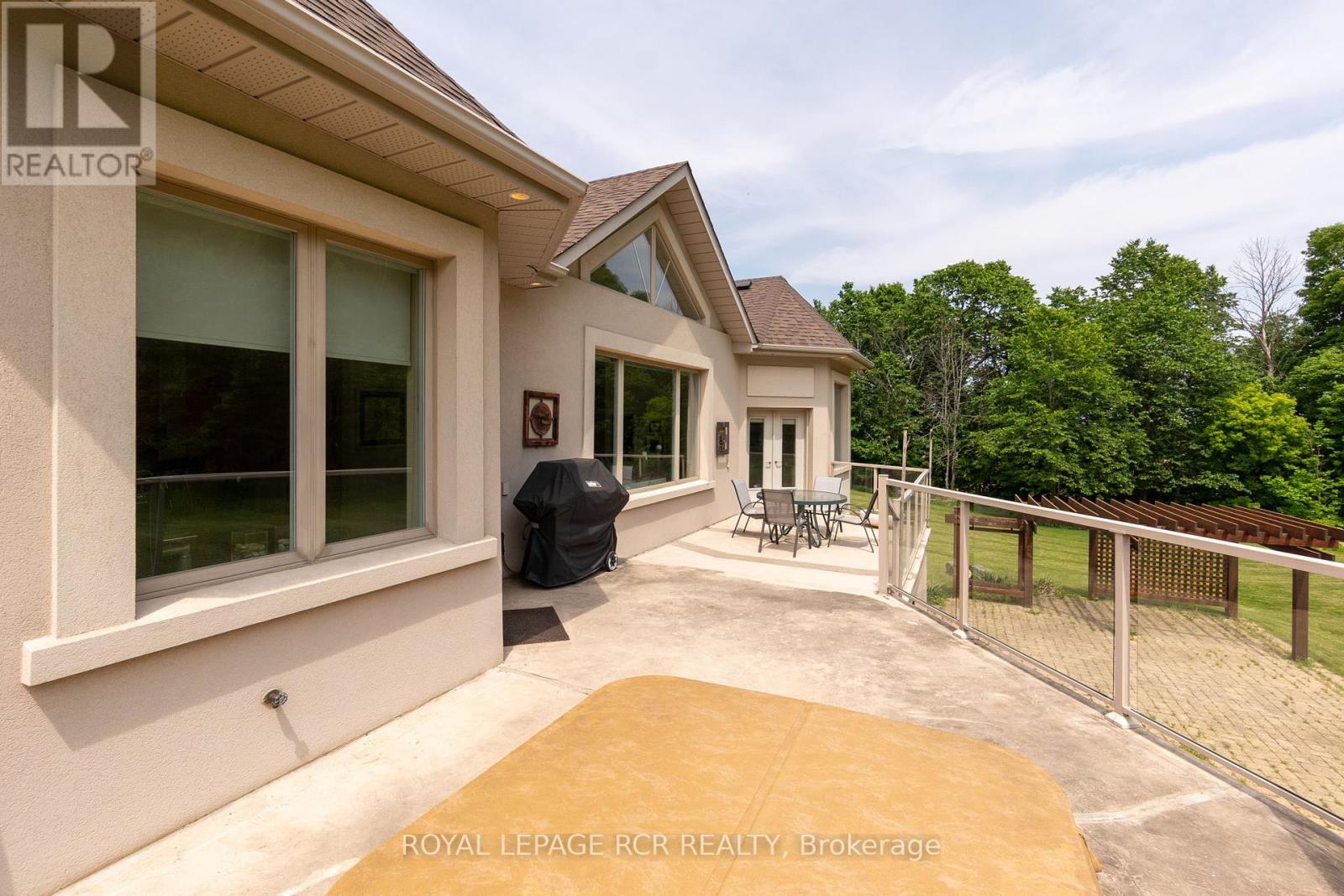 5 Woodlot Court, Caledon (Palgrave), Ontario  L7E 0C2 - Photo 20 - W12377343
