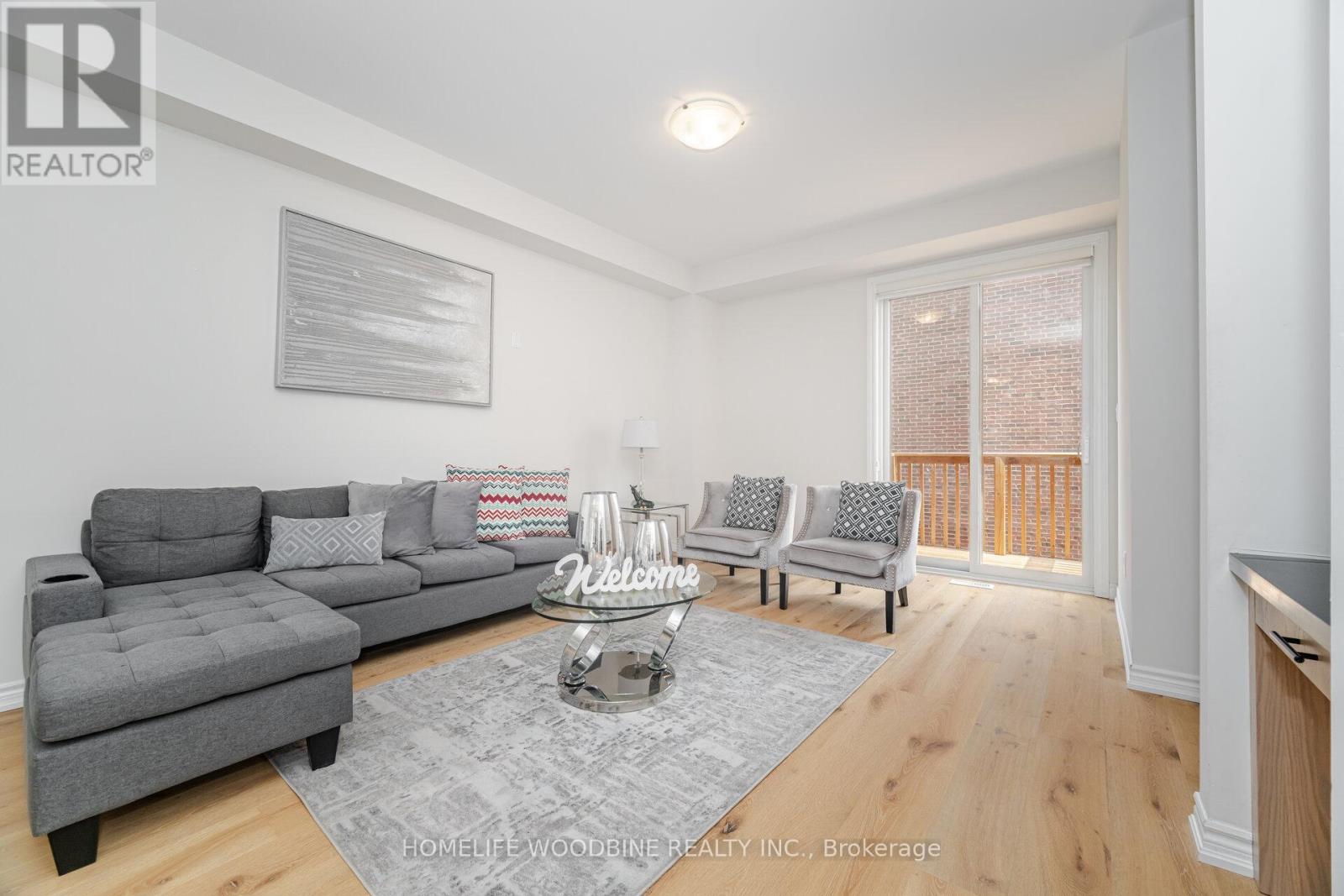 15 Arcola Street, Brampton (Goreway Drive Corridor), Ontario  L6P 4N7 - Photo 15 - W12377392