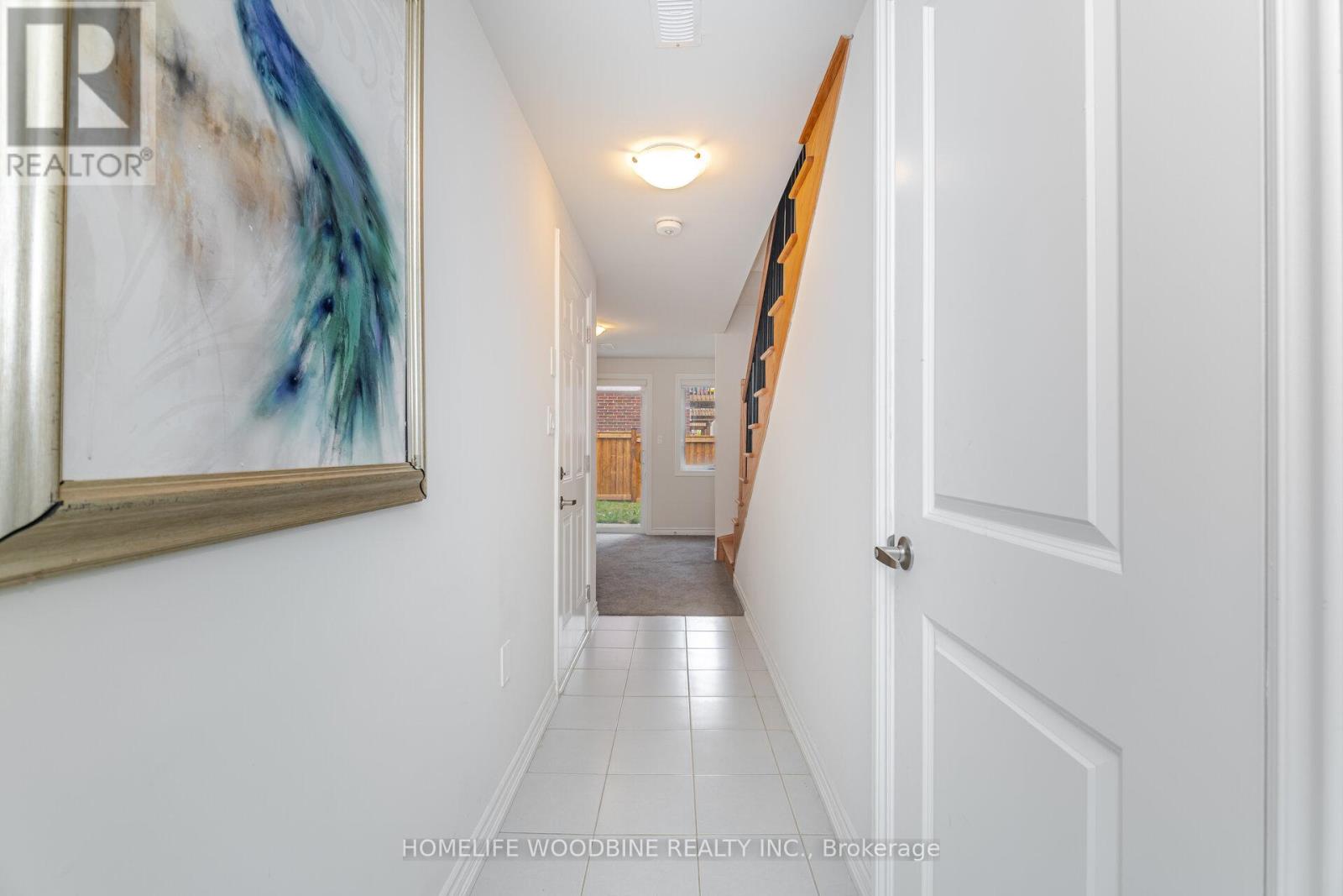 Property at 15 ARCOLA STREET image 4