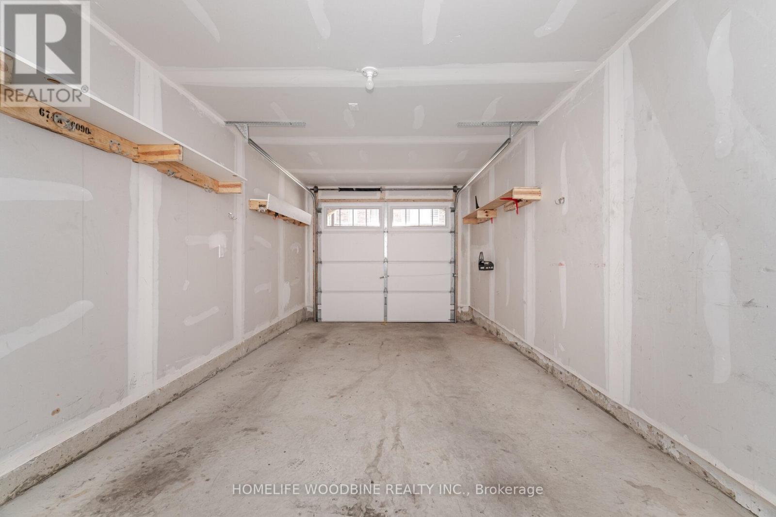 15 Arcola Street, Brampton (Goreway Drive Corridor), Ontario  L6P 4N7 - Photo 43 - W12377392