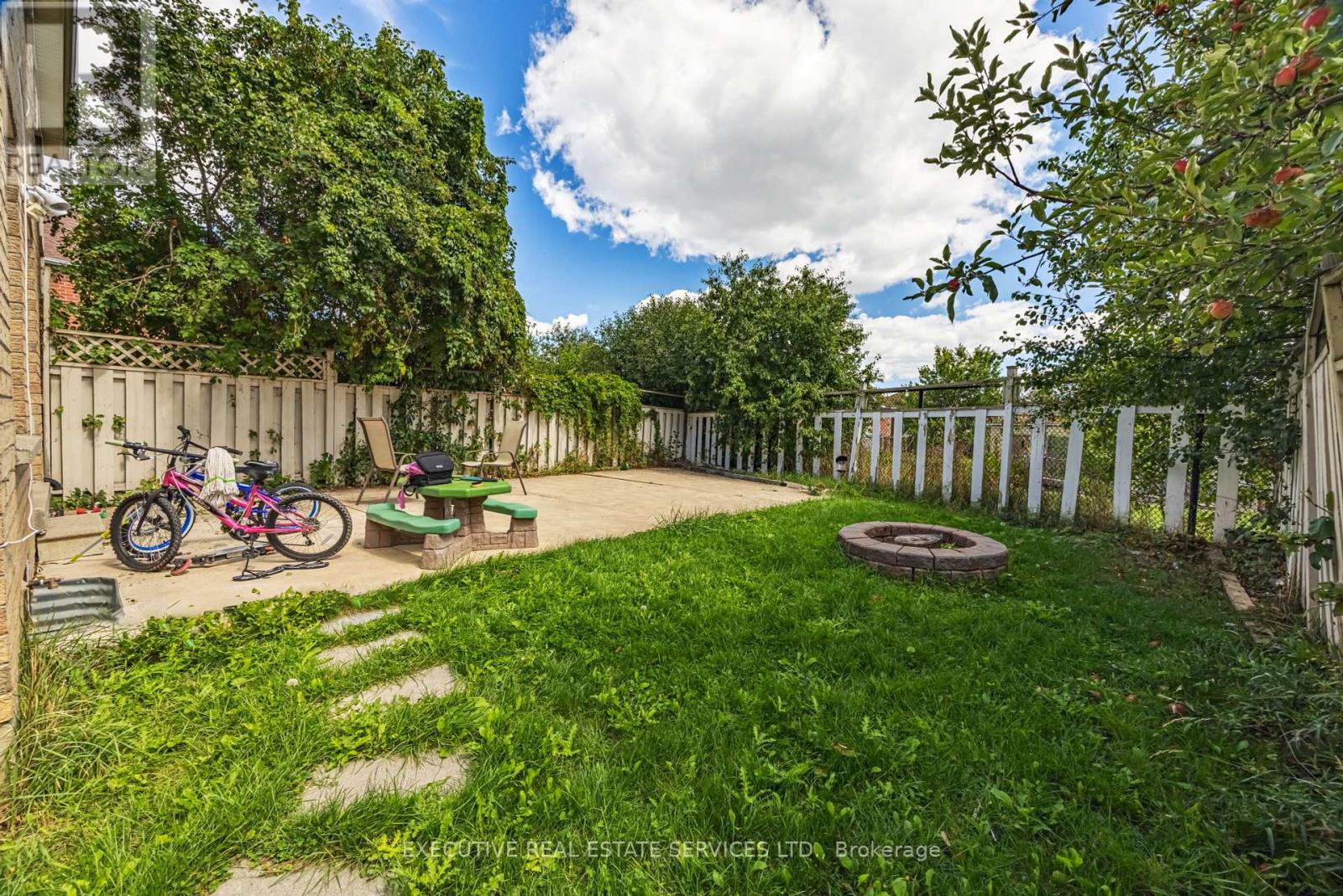 39 Caruso Drive, Brampton, Ontario  L6Y 5B2 - Photo 41 - W12377446