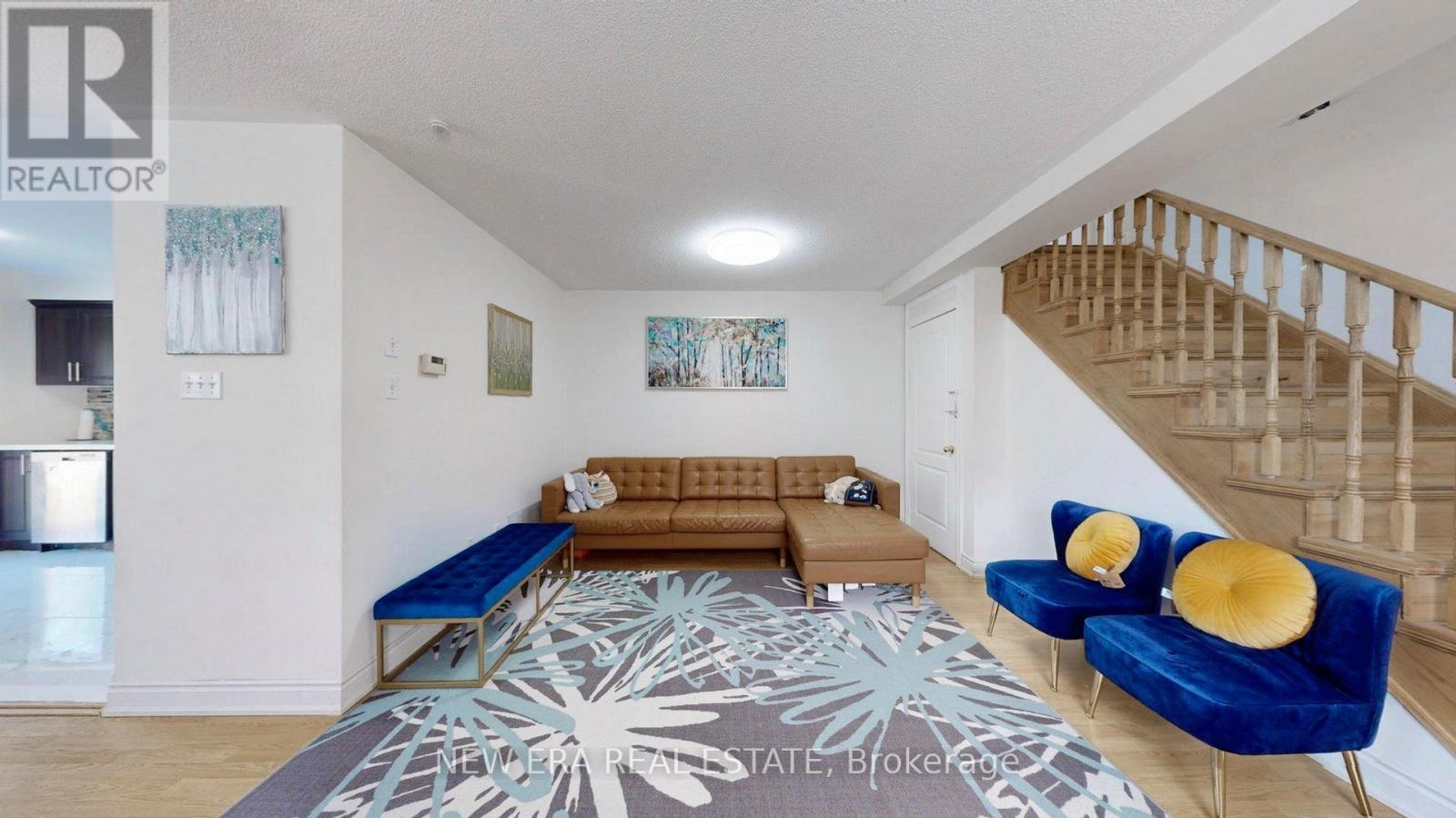 624 Rossellini Drive, Mississauga (Meadowvale Village), Ontario  L5W 1M3 - Photo 12 - W12377491