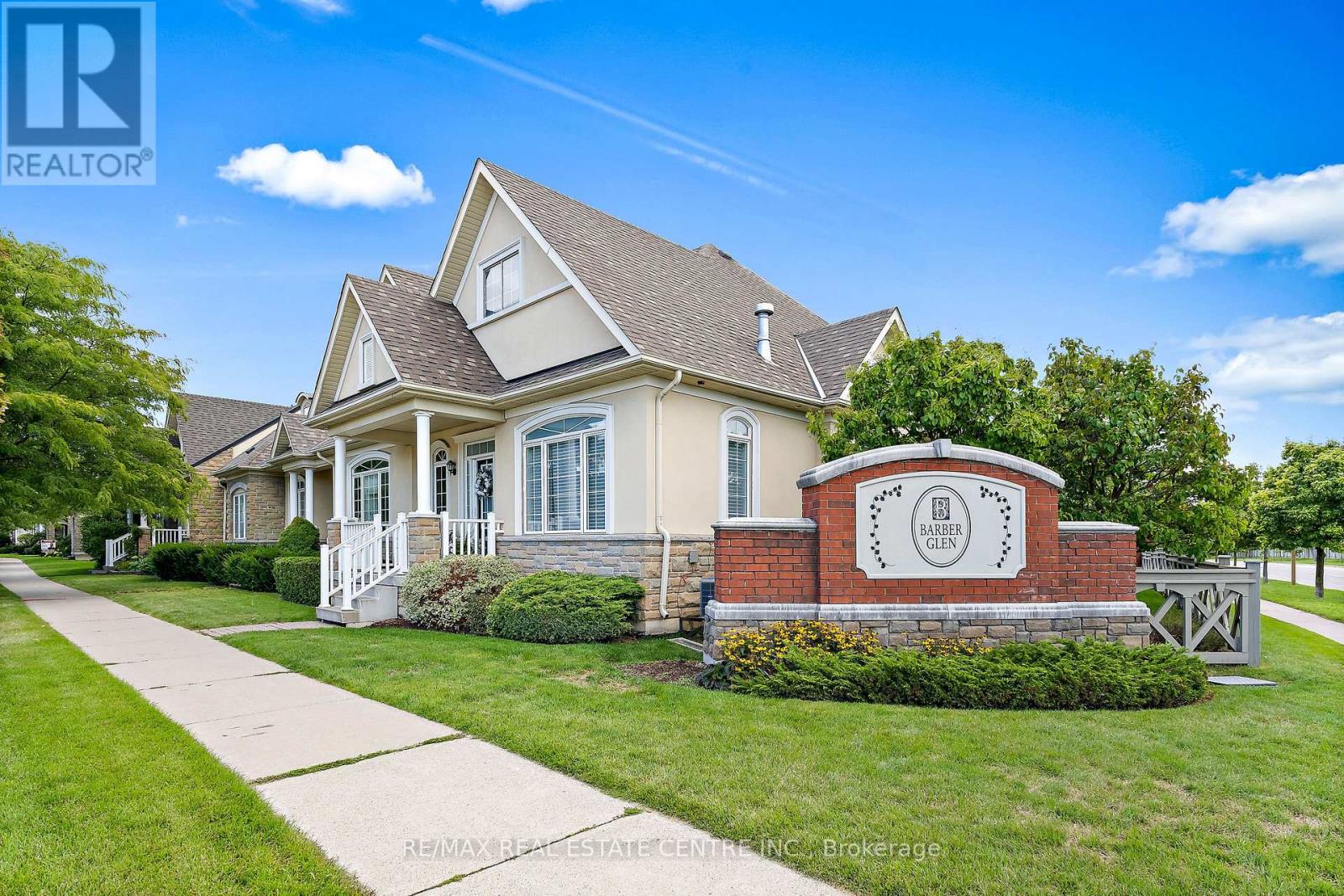 48 Garrison Square, Halton Hills (Georgetown), Ontario  L7G 0B9 - Photo 1 - W12377545