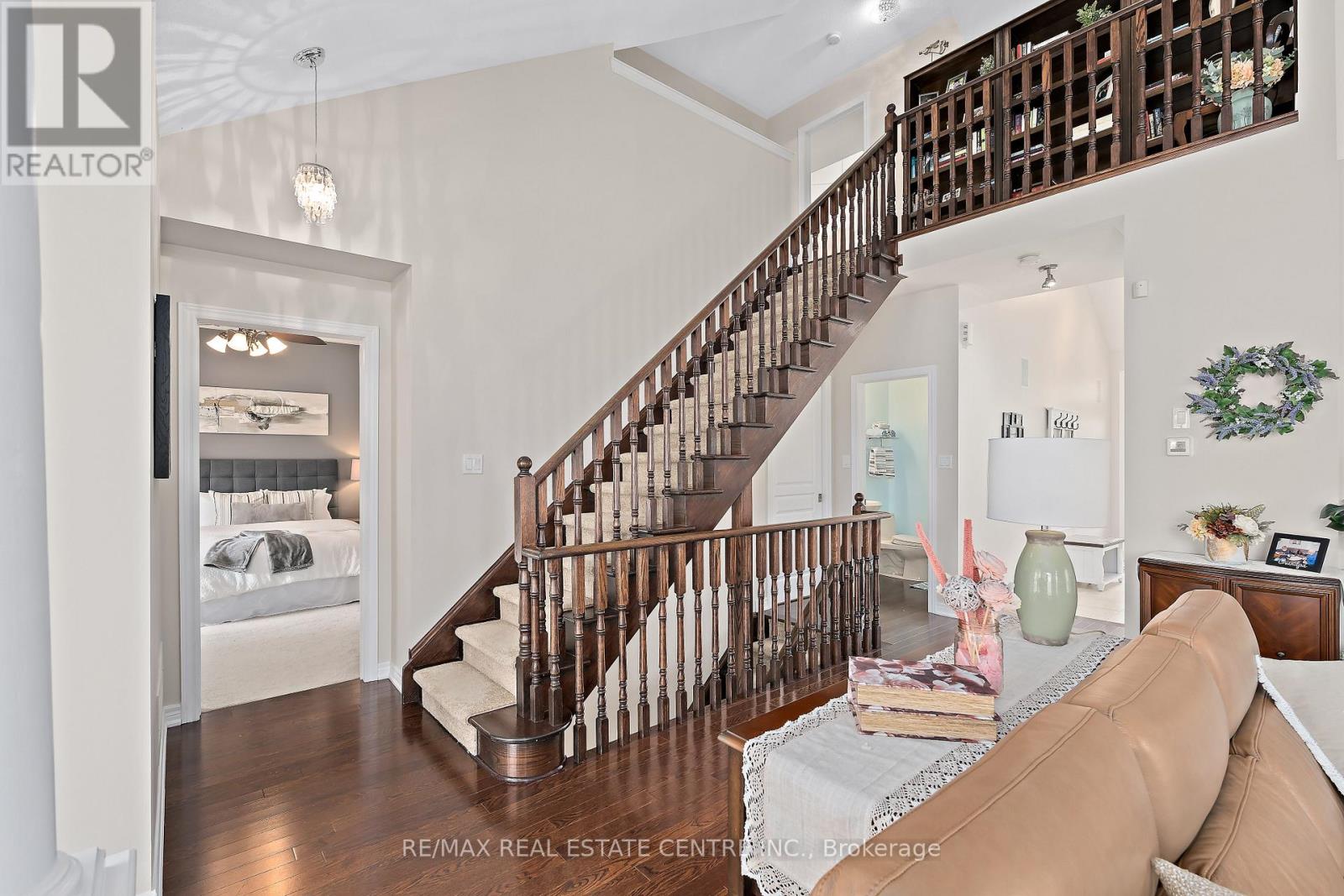 48 Garrison Square, Halton Hills (Georgetown), Ontario  L7G 0B9 - Photo 27 - W12377545