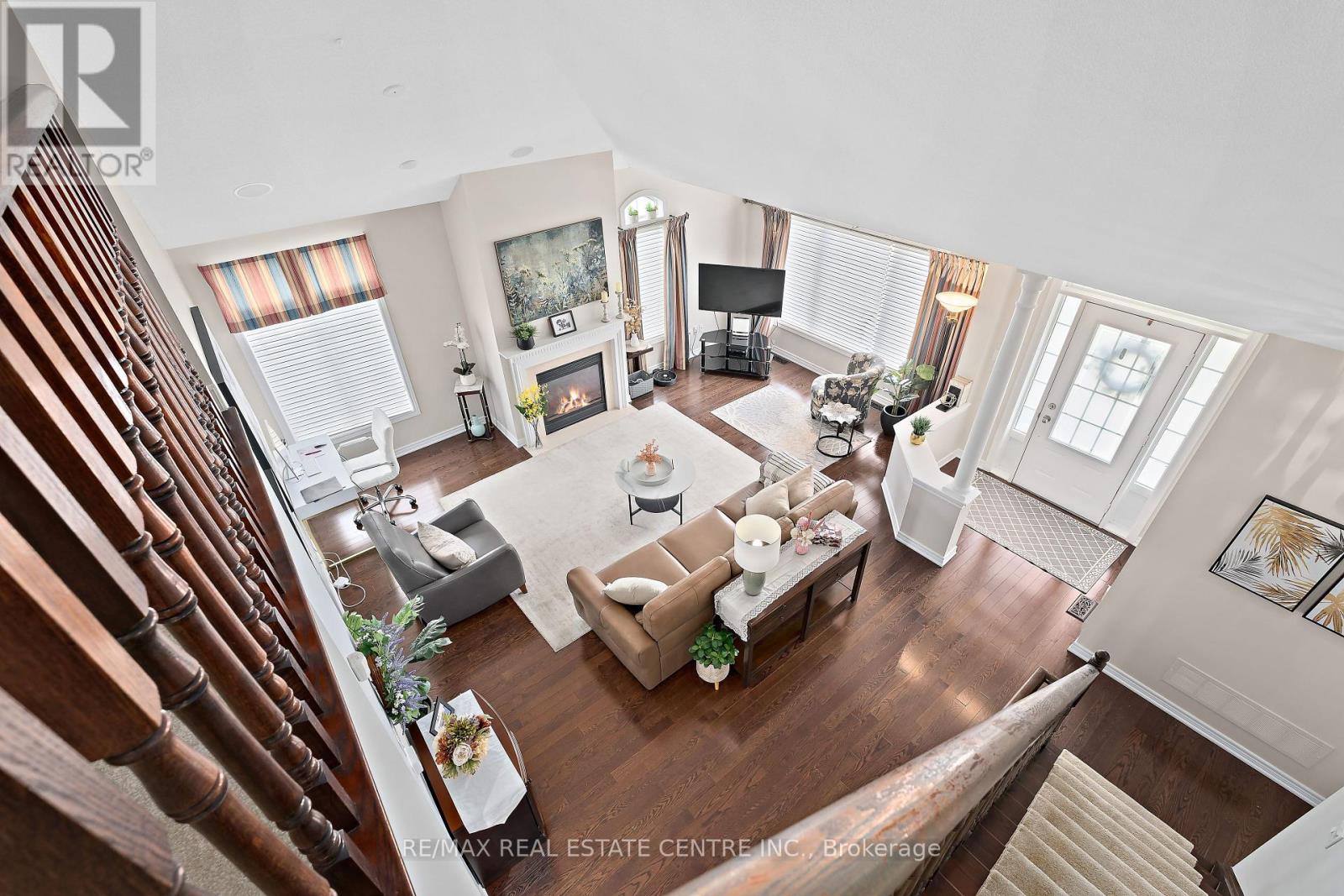 48 Garrison Square, Halton Hills (Georgetown), Ontario  L7G 0B9 - Photo 28 - W12377545