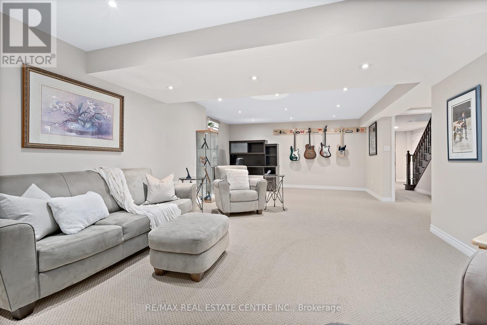 48 Garrison Square, Halton Hills (Georgetown), Ontario  L7G 0B9 - Photo 38 - W12377545