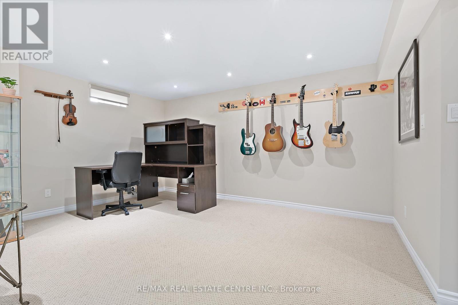 48 Garrison Square, Halton Hills (Georgetown), Ontario  L7G 0B9 - Photo 39 - W12377545