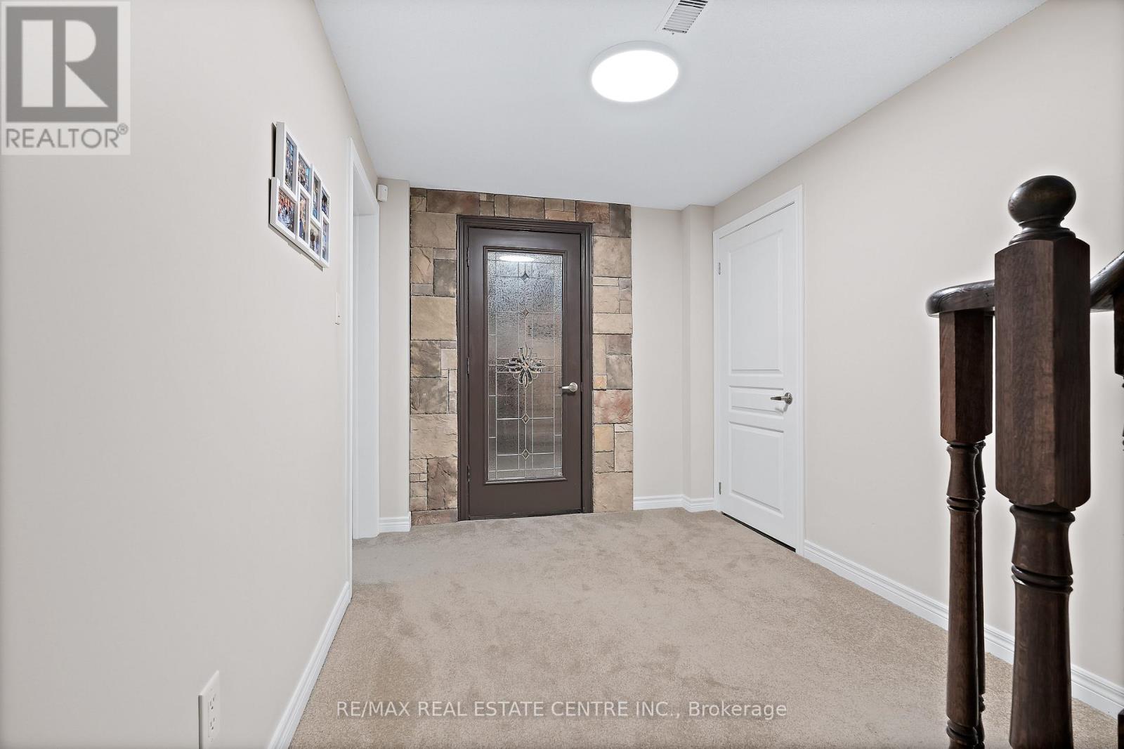 48 Garrison Square, Halton Hills (Georgetown), Ontario  L7G 0B9 - Photo 42 - W12377545