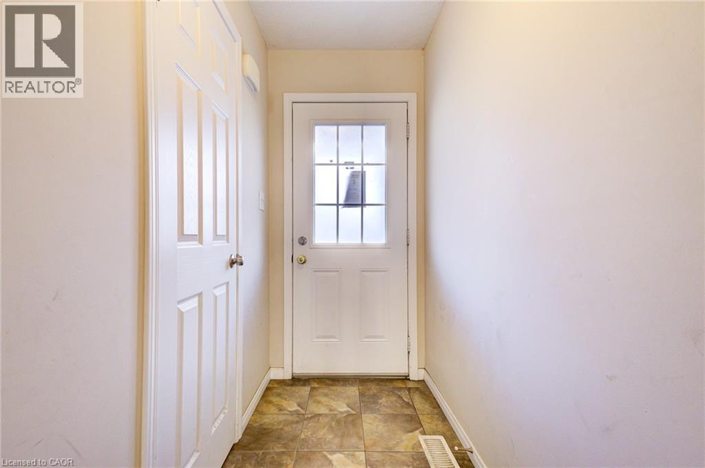 29 Grand Flats Trail, Kitchener, Ontario  N2A 0H7 - Photo 5 - 40757595
