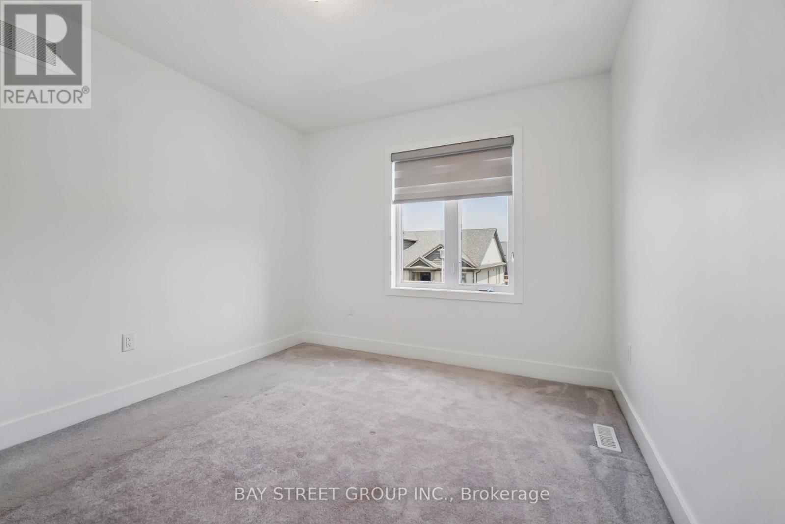 15 - 745 Chelton Road, London South (South U), Ontario  N6M 0J1 - Photo 14 - X12377358