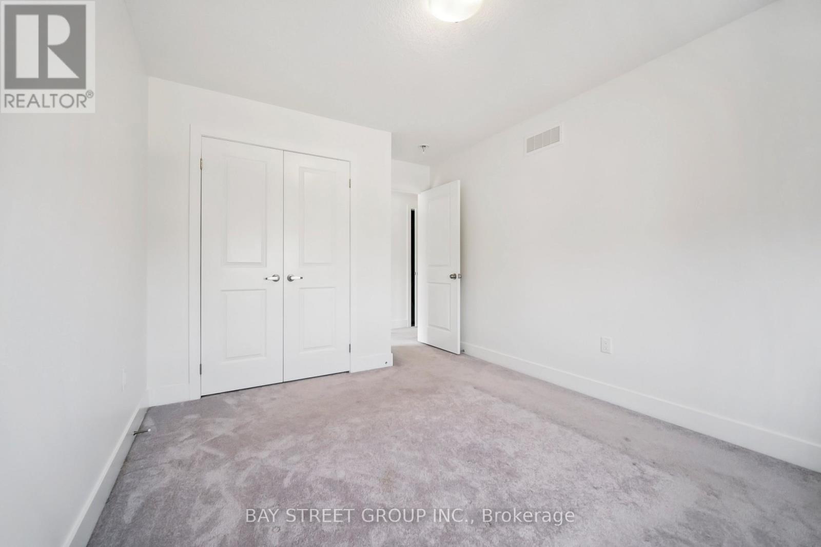 15 - 745 Chelton Road, London South (South U), Ontario  N6M 0J1 - Photo 15 - X12377358