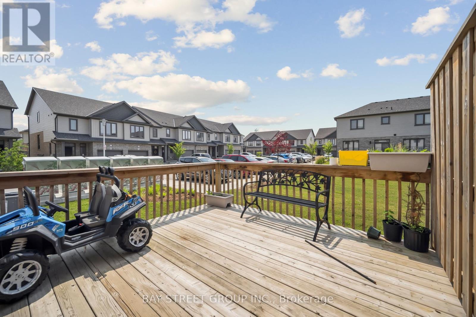 15 - 745 Chelton Road, London South (South U), Ontario  N6M 0J1 - Photo 38 - X12377358