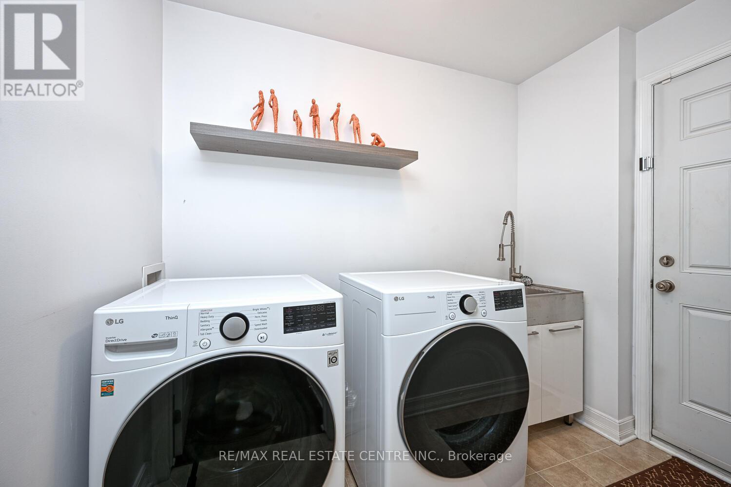 544 Ravendale Way, Ottawa, Ontario  K2J 0G9 - Photo 11 - X12377498