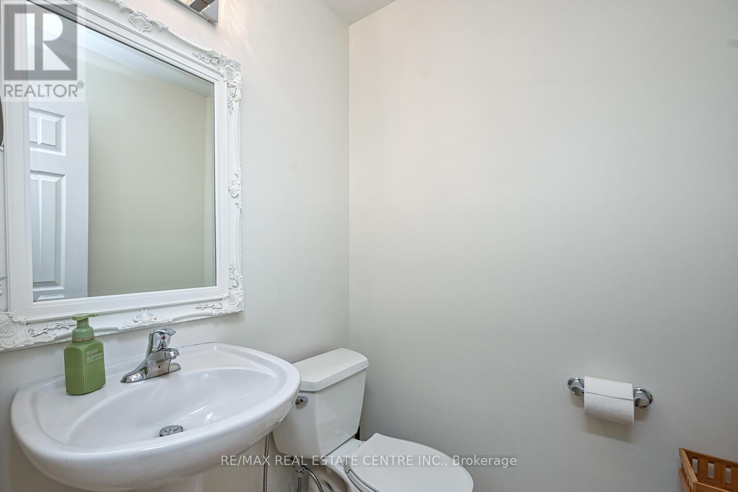 544 Ravendale Way, Ottawa, Ontario  K2J 0G9 - Photo 12 - X12377498