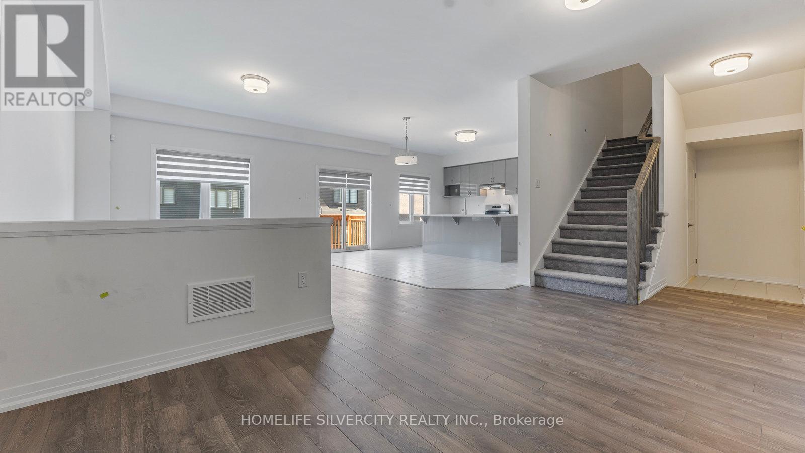 266 Pottruff Road, Brant, Ontario  N3L 3E3 - Photo 6 - X12377541