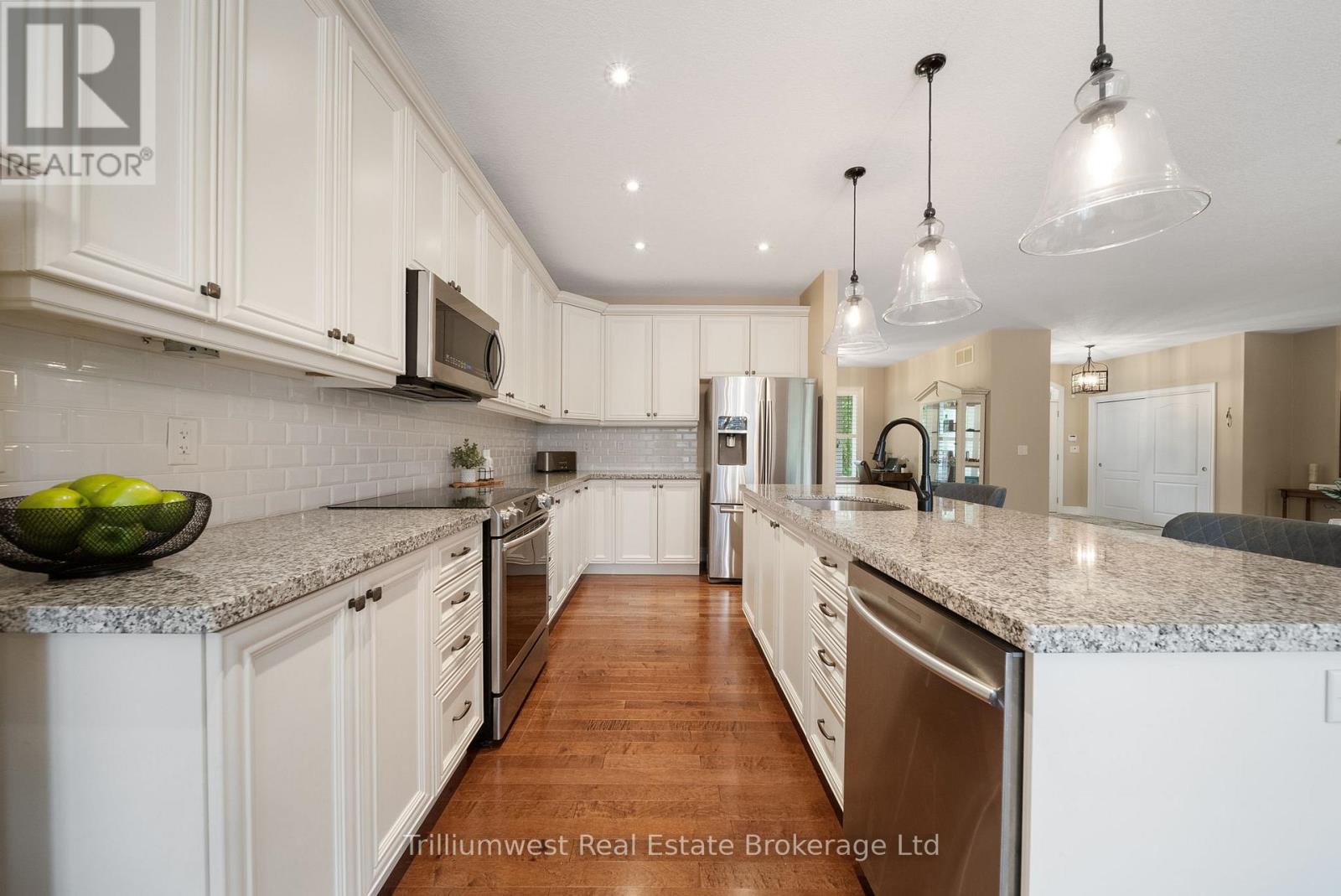 2191 Elana Drive, Severn, Ontario  L3V 0C1 - Photo 13 - S12377767