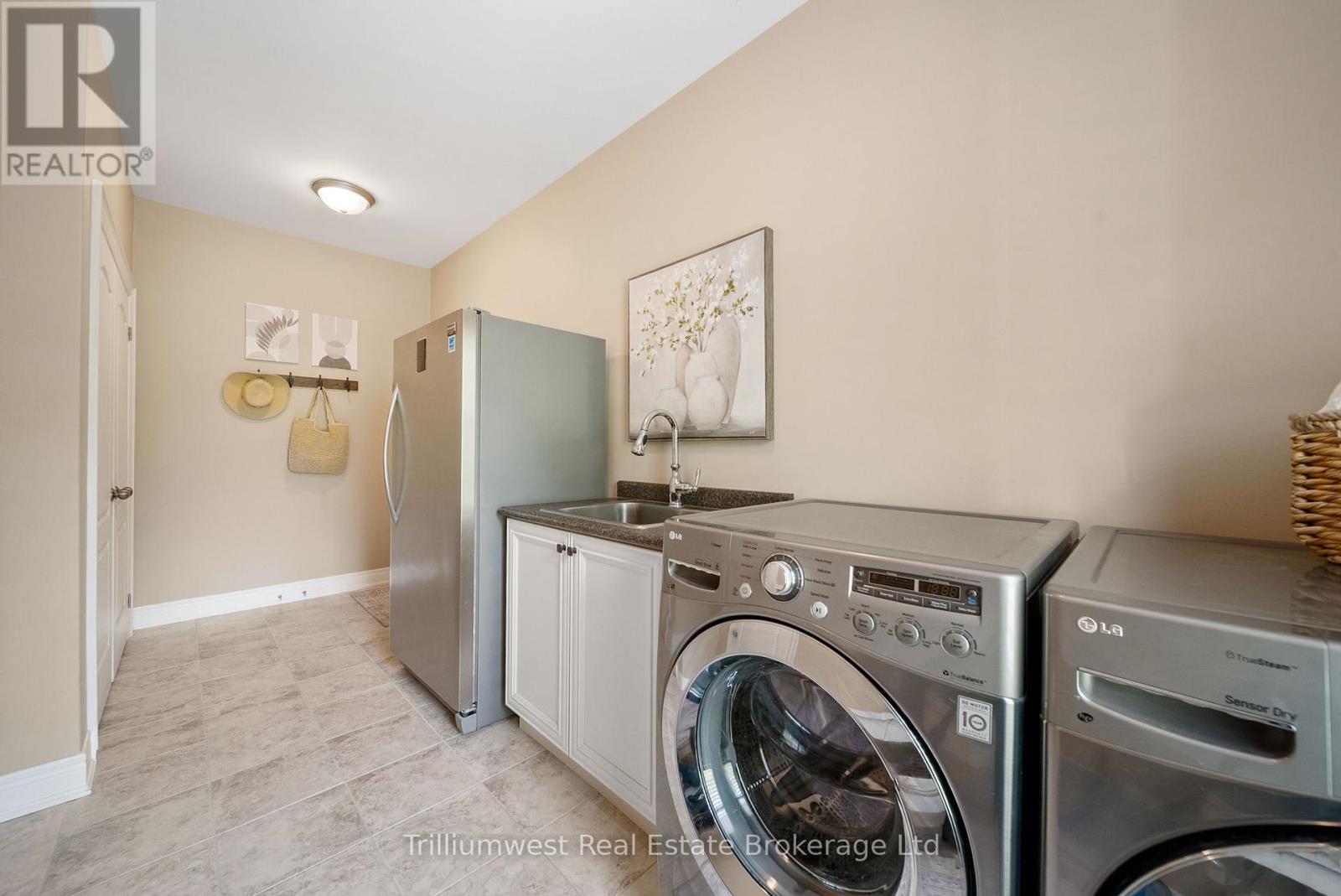 2191 Elana Drive, Severn, Ontario  L3V 0C1 - Photo 25 - S12377767