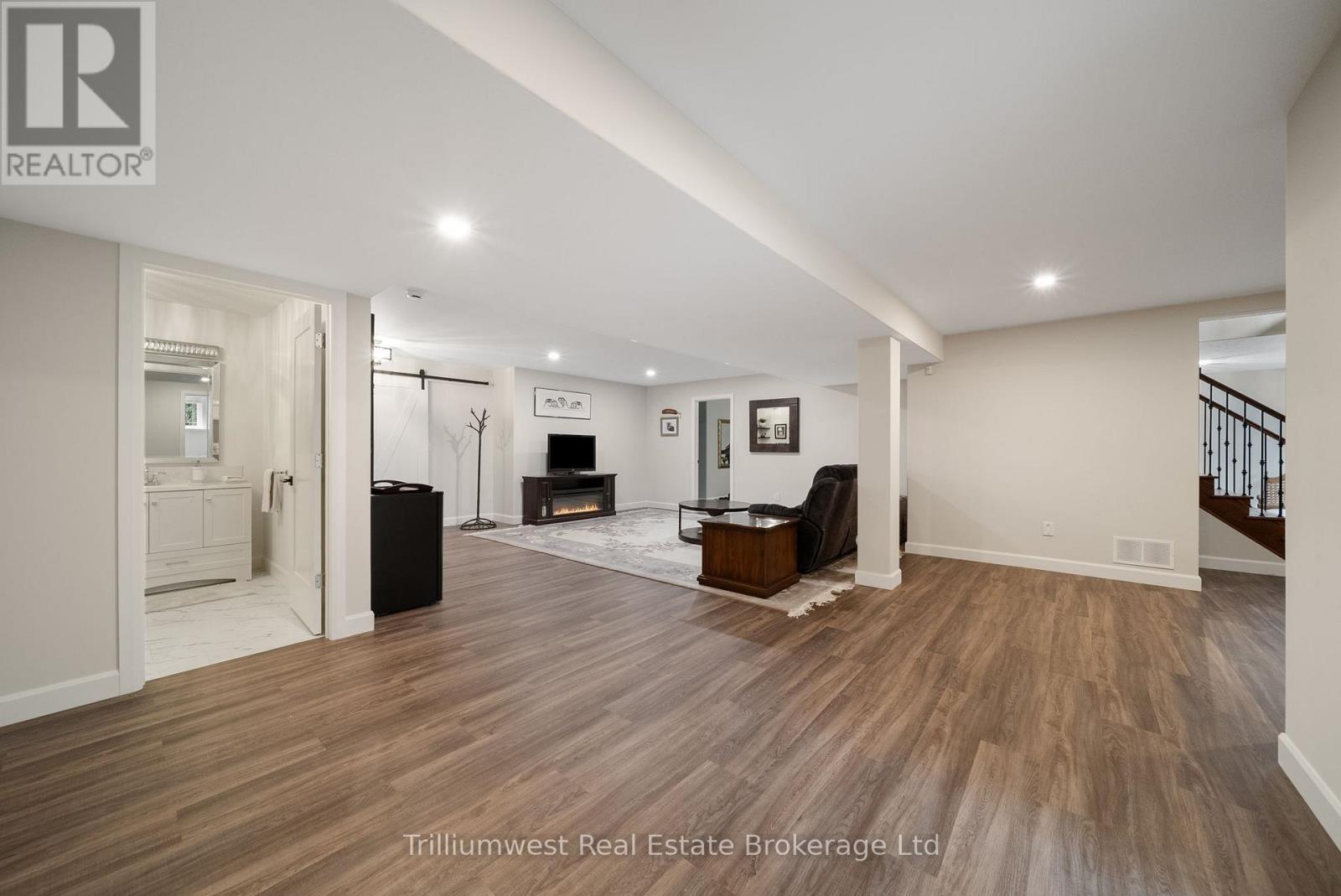 2191 Elana Drive, Severn, Ontario  L3V 0C1 - Photo 34 - S12377767