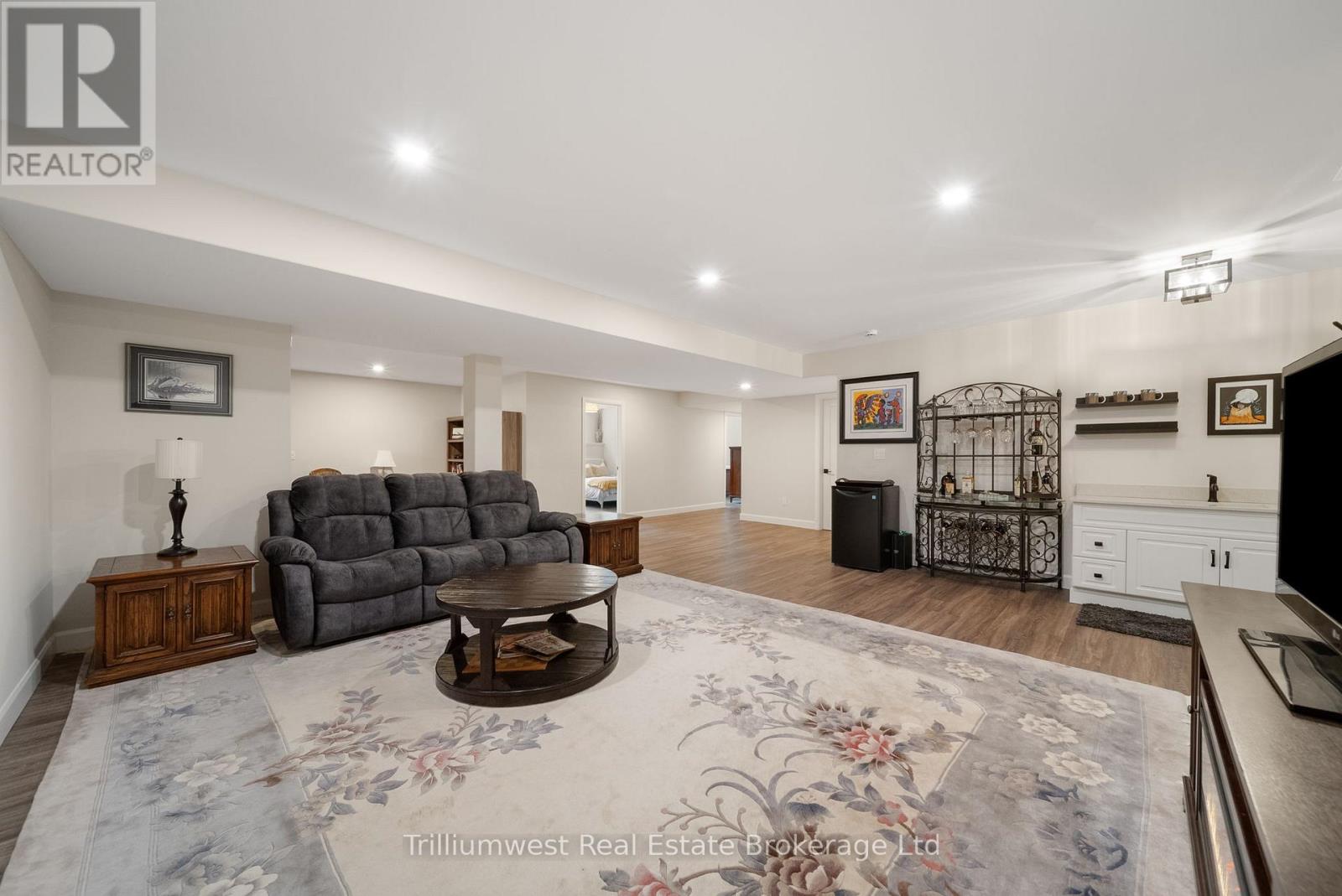 2191 Elana Drive, Severn, Ontario  L3V 0C1 - Photo 36 - S12377767
