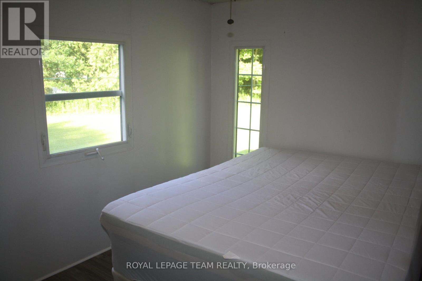 27 Jennifer Lane, Horton, Ontario  K7V 3Z9 - Photo 26 - X12273890