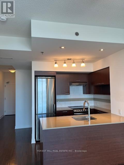 2001 - 320 Tweedsmuir Avenue, Toronto, Ontario  M5P 2Y3 - Photo 13 - C12377553