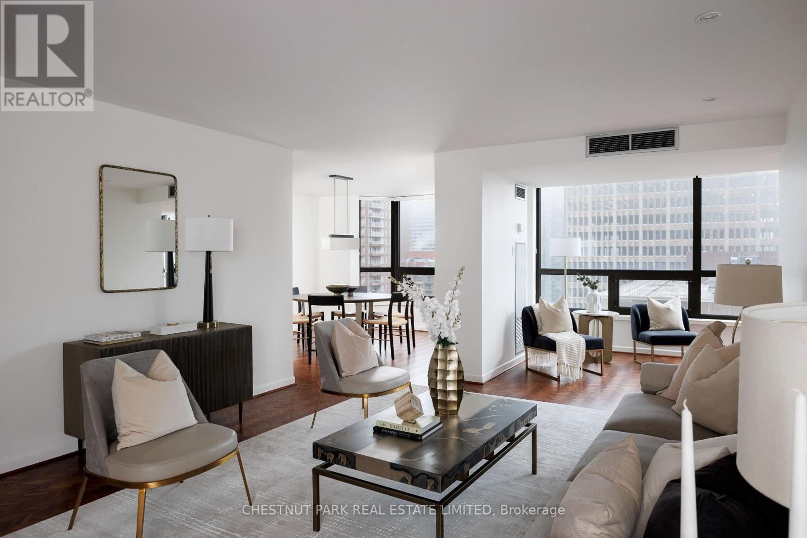 1903 - 62 Wellesley Street W, Toronto (Bay Street Corridor), Ontario  M5S 2X3 - Photo 6 - C12377602