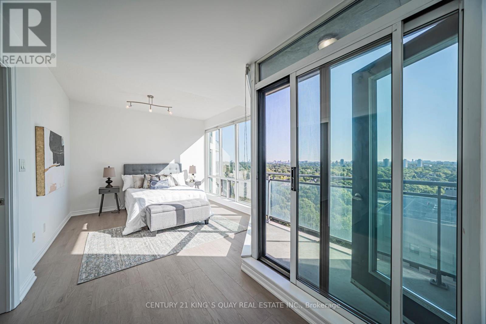 2004 - 300 Bloor Street E, Toronto, Ontario  M4W 3Y2 - Photo 16 - C12377659