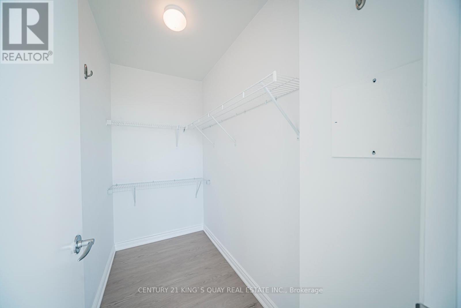 2004 - 300 Bloor Street E, Toronto, Ontario  M4W 3Y2 - Photo 22 - C12377659