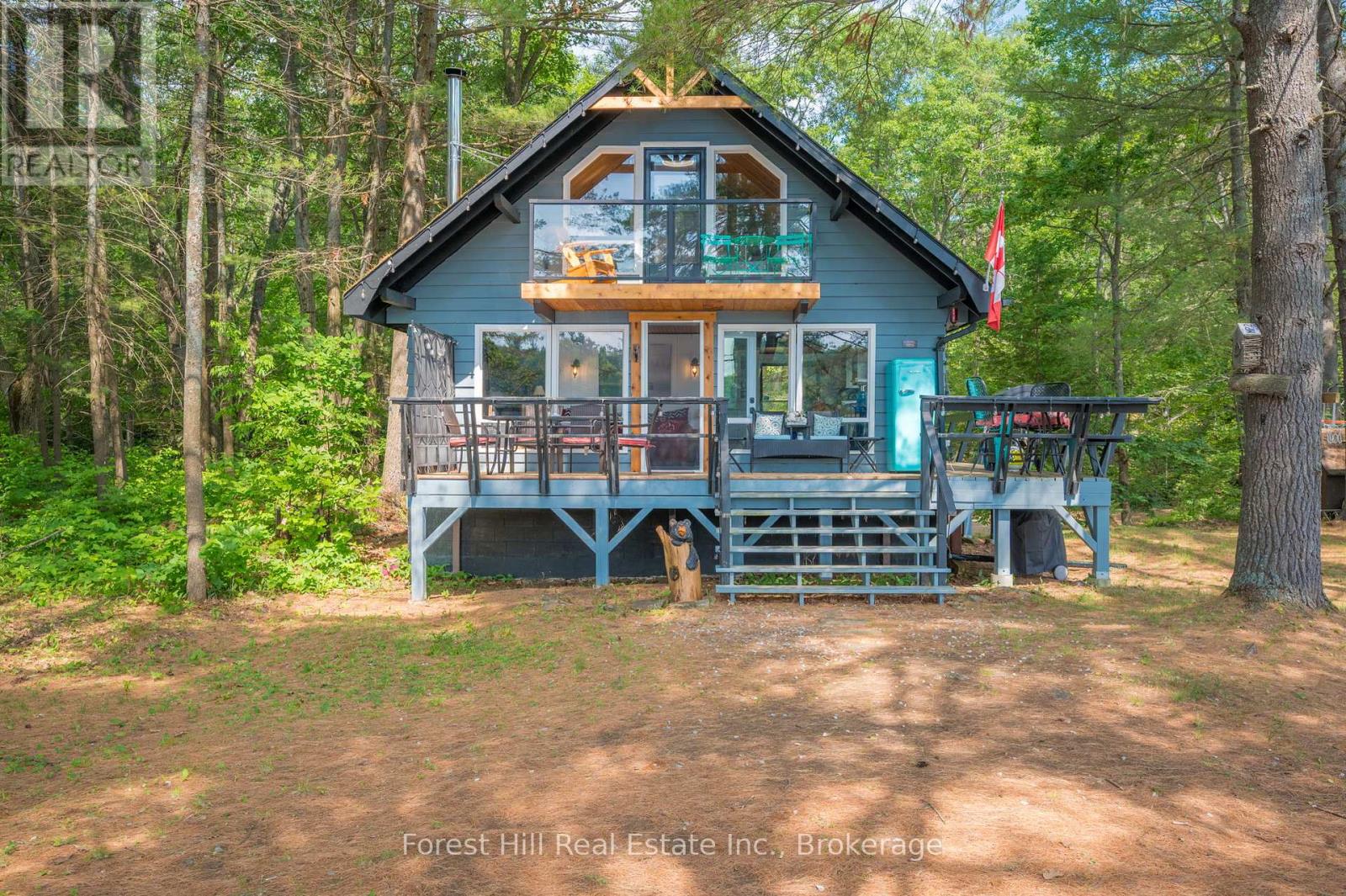 1099 Bracken Trail, Minden Hills, Ontario  K0M 2L1 - Photo 1 - X12377727