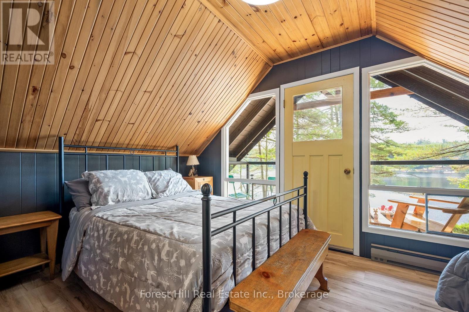 1099 Bracken Trail, Minden Hills, Ontario  K0M 2L1 - Photo 17 - X12377727