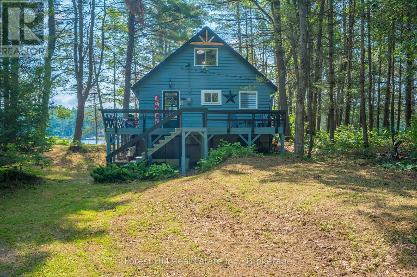 1099 Bracken Trail, Minden Hills, Ontario  K0M 2L1 - Photo 36 - X12377727