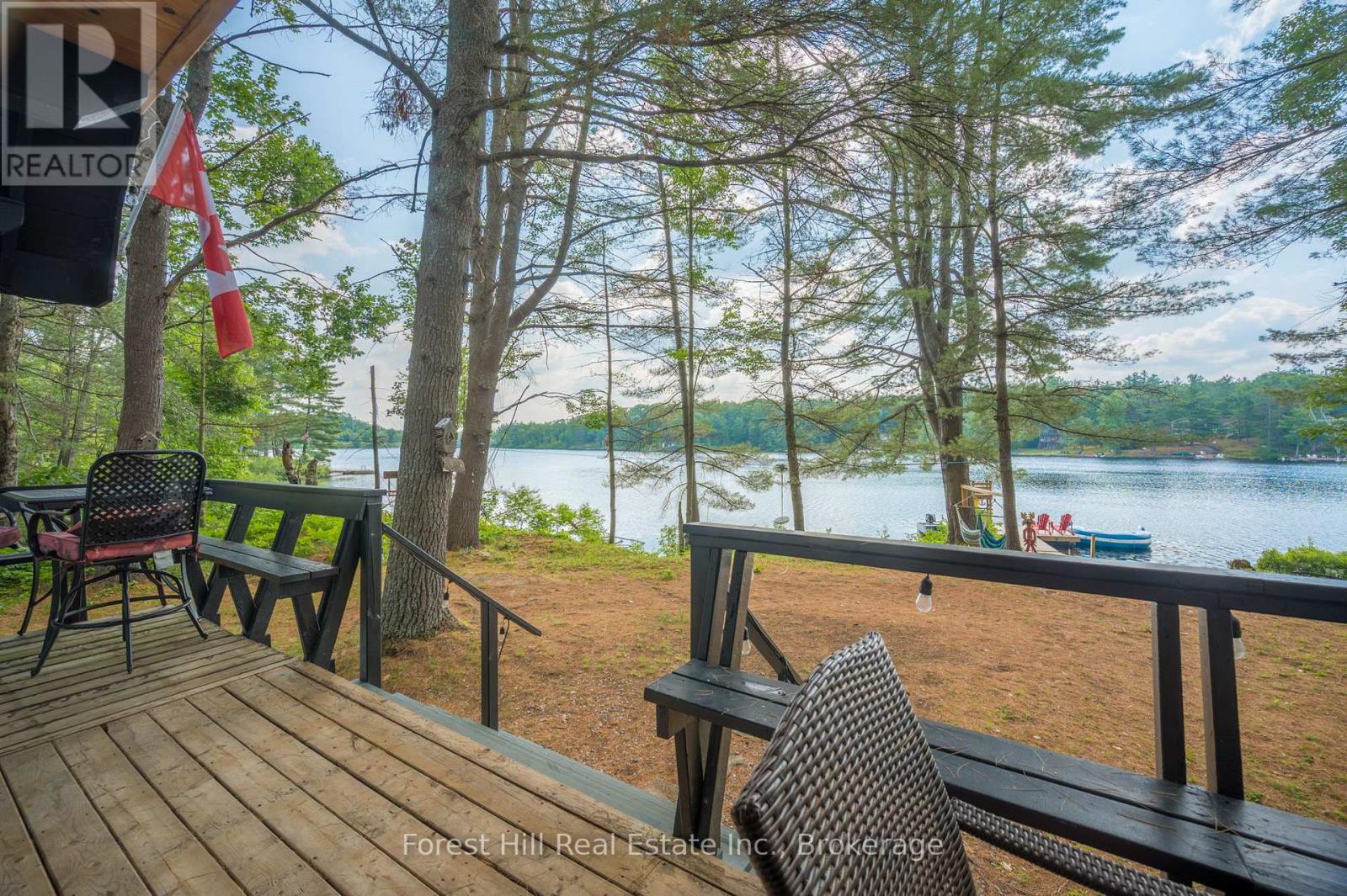 1099 Bracken Trail, Minden Hills, Ontario  K0M 2L1 - Photo 5 - X12377727