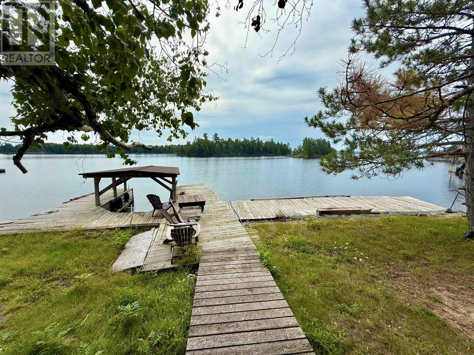 979 Storm Bay Road, Marcus Ridge Road, Longbow Lake, Ontario  P0X 1H0 - Photo 2 - TB252742