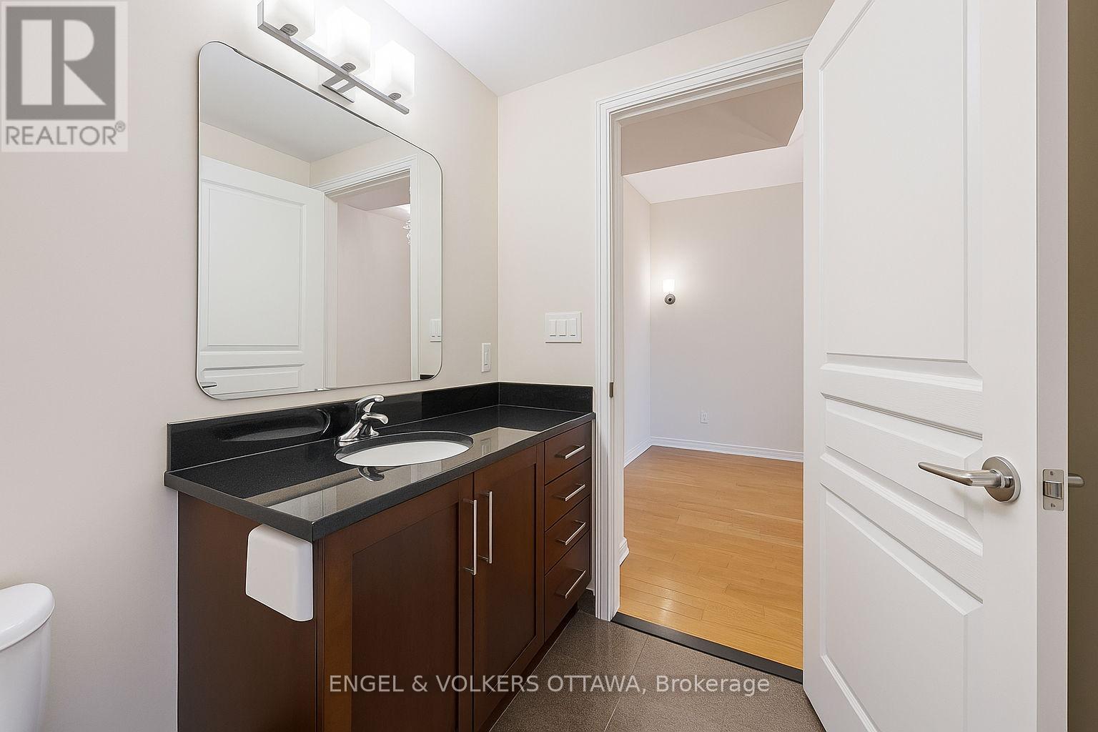 1211 - 200 Besserer Street, Ottawa, Ontario  K1N 0A7 - Photo 21 - X12377675