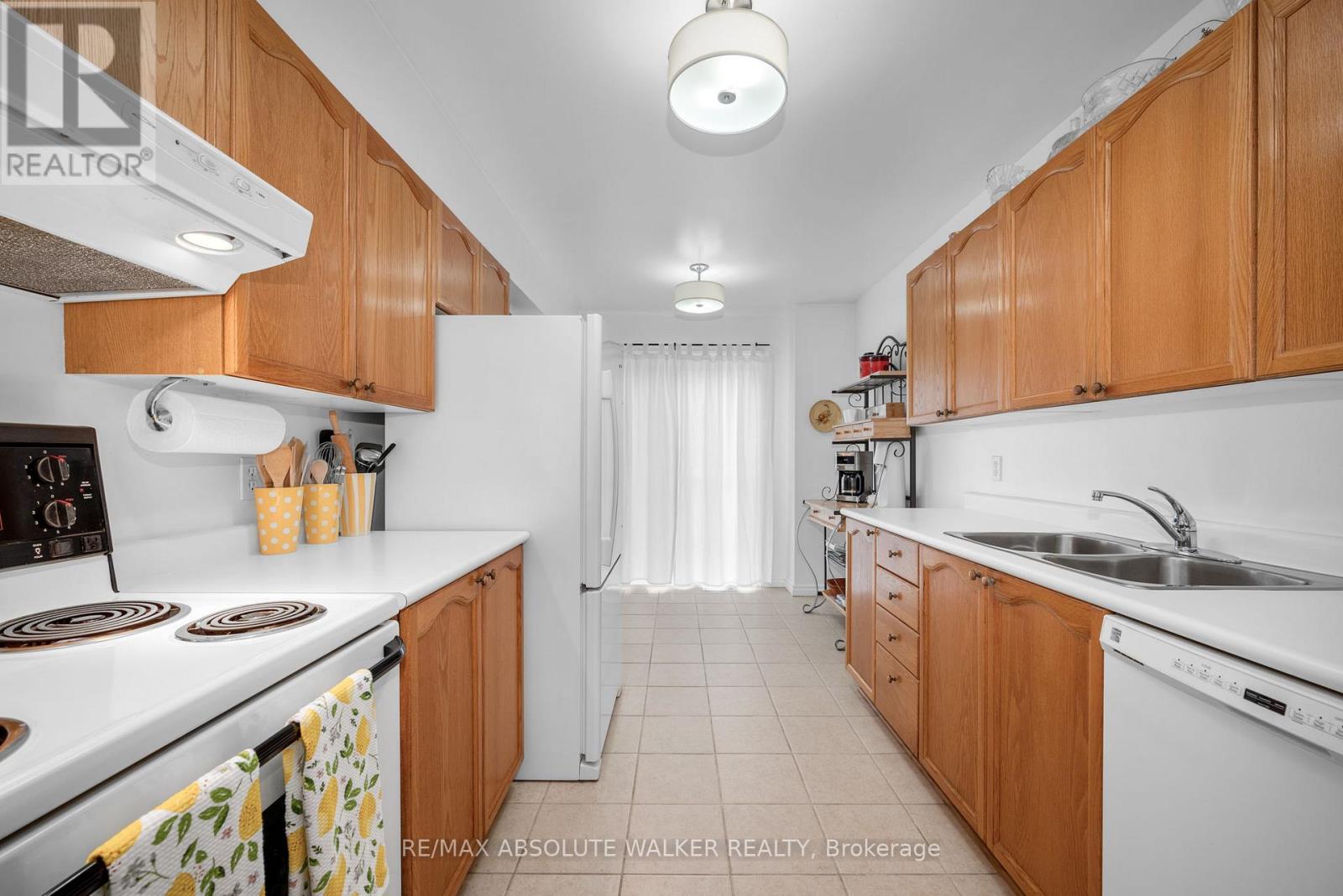 757 Clearcrest Crescent, Ottawa, Ontario  K4A 3E7 - Photo 9 - X12377731