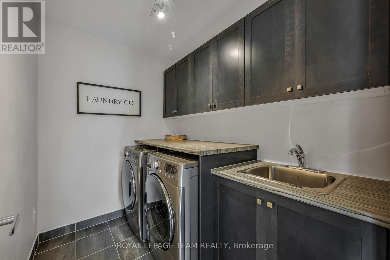 1201 De Pencier Drive, North Grenville, Ontario  K0G 1J0 - Photo 34 - X12377758