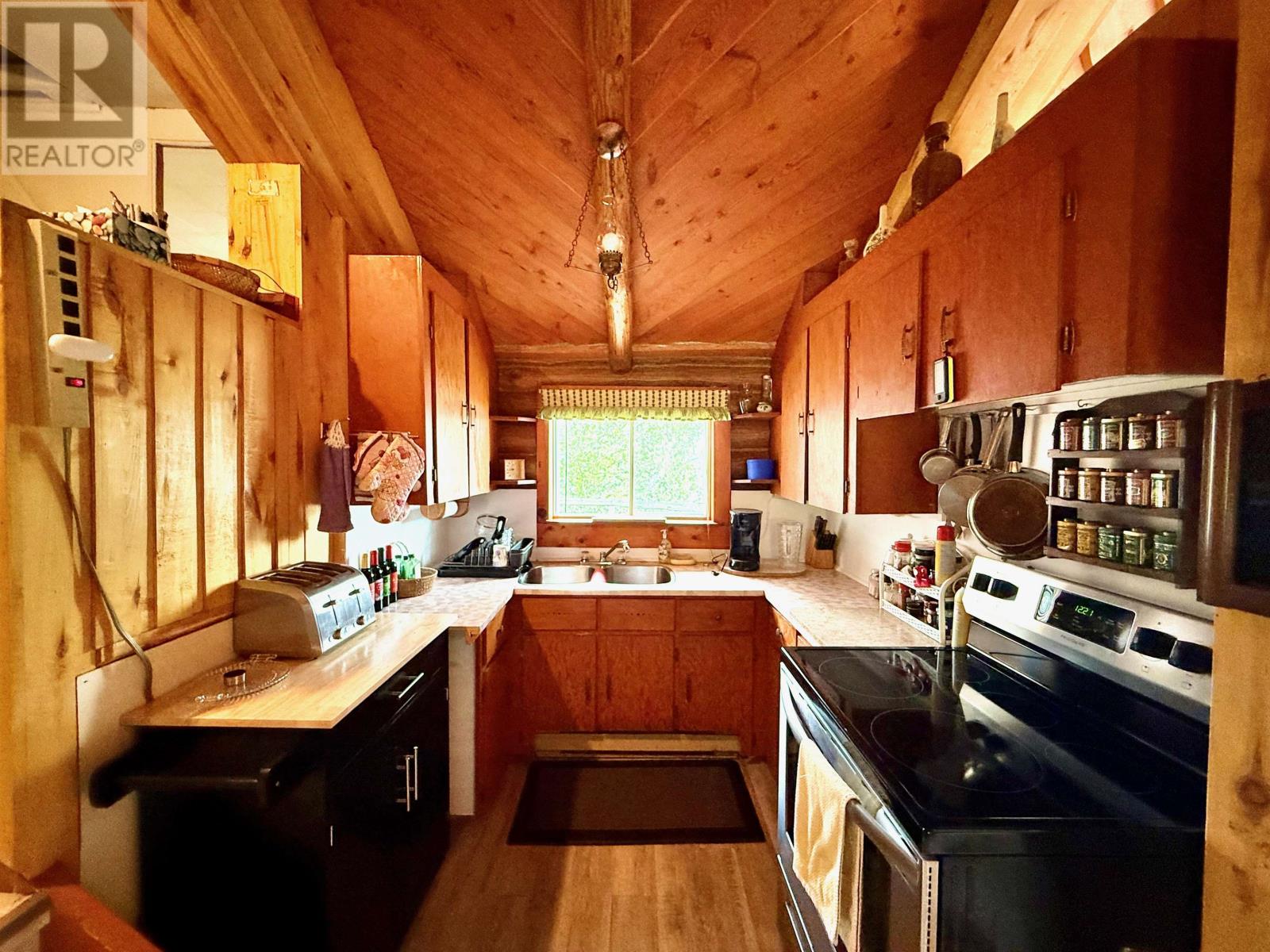 979 Storm Bay Road, Marcus Ridge Road, Longbow Lake, Ontario  P0X 1H0 - Photo 8 - TB252742