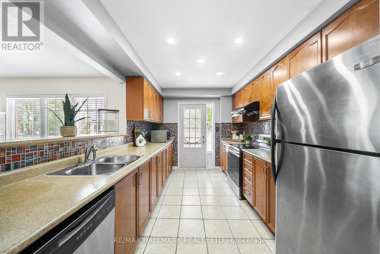 15 Snowgoose Terrace, Toronto, Ontario  M1B 0A9 - Photo 12 - E12377555